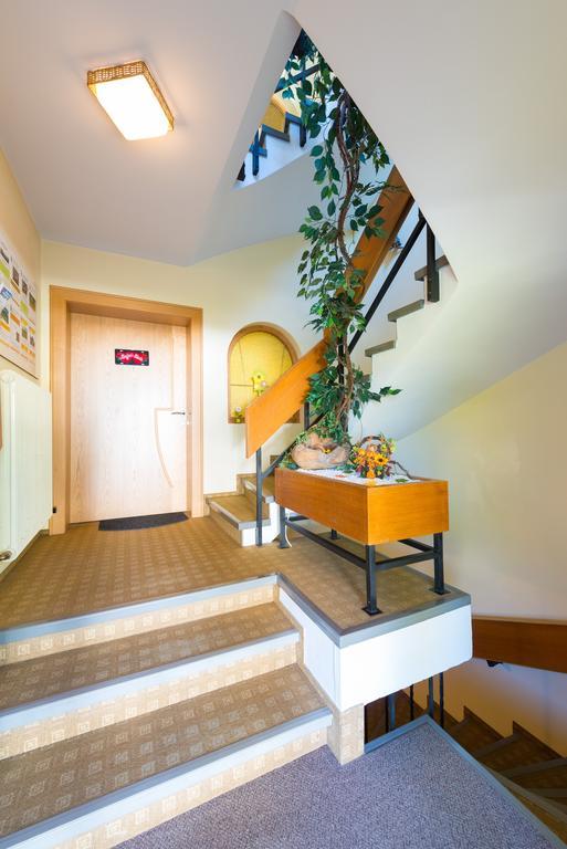 Haus Enzian Apartment แลร์มอส ภายนอก รูปภาพ