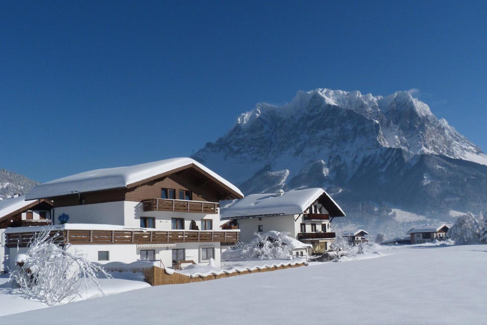 Haus Enzian Apartment แลร์มอส ภายนอก รูปภาพ