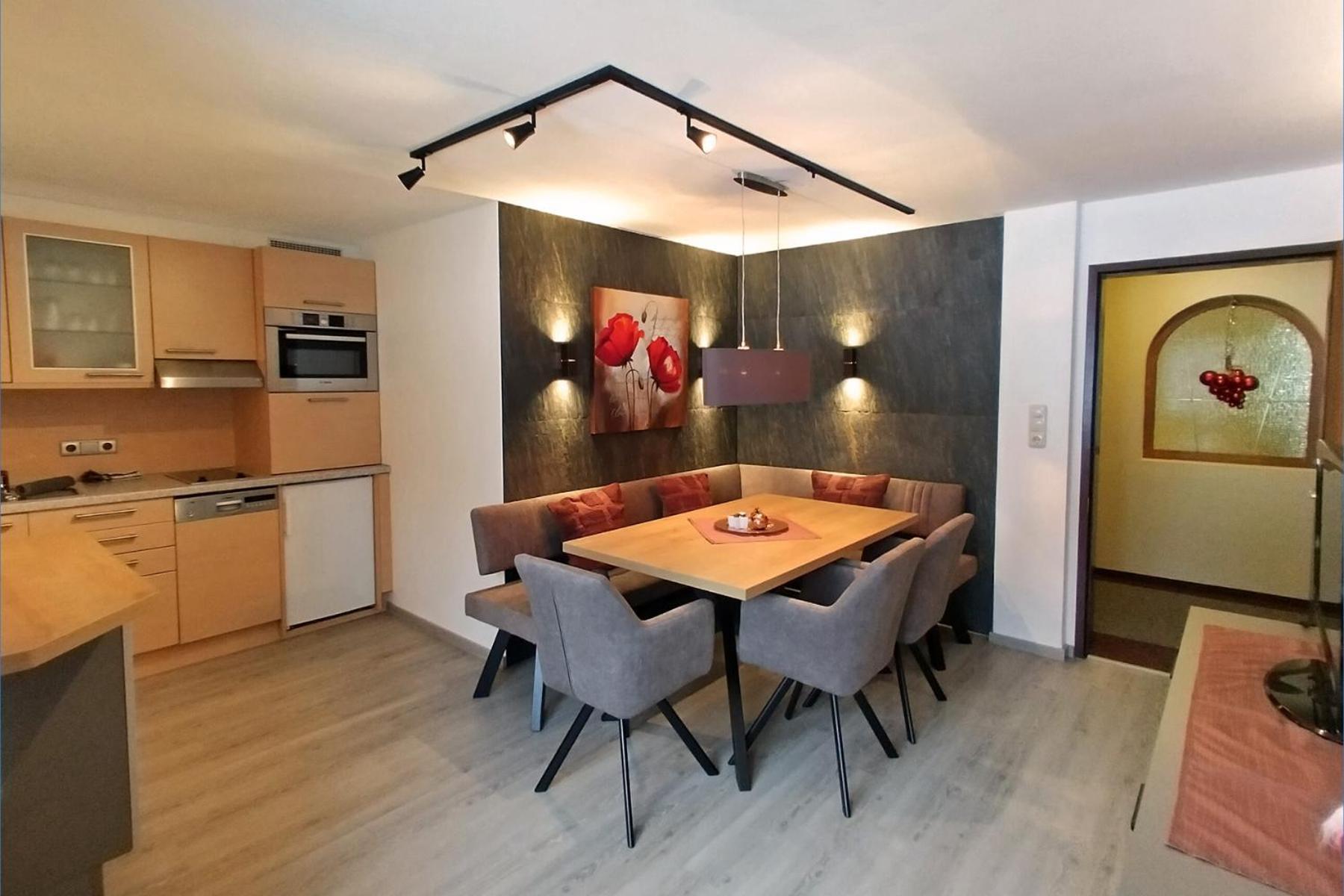 Haus Enzian Apartment แลร์มอส ภายนอก รูปภาพ